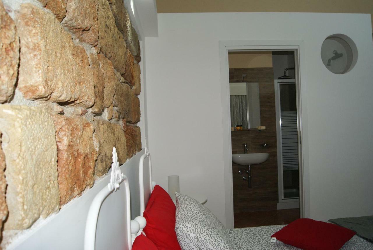 Alma Nua Bed & Breakfast Terrasini Bagian luar foto