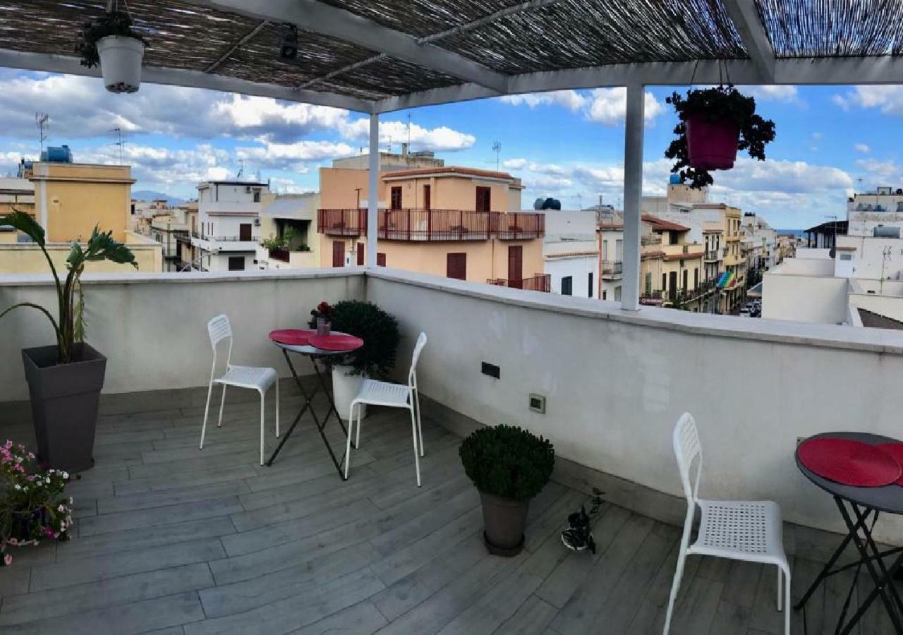 Alma Nua Bed & Breakfast Terrasini Bagian luar foto